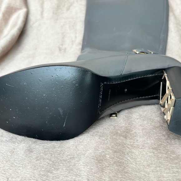 Burberry leather knee length boots - Picture 3 of 4